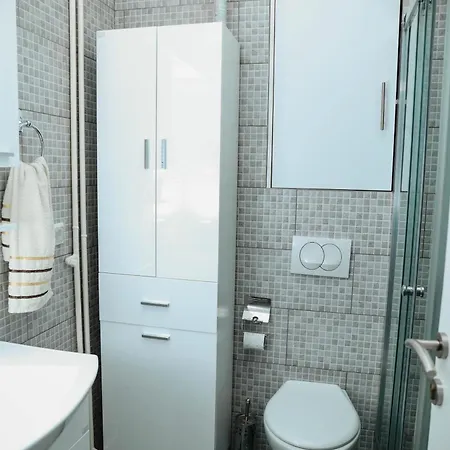 아파트 Apartman Centar 보산스카 그라디슈카